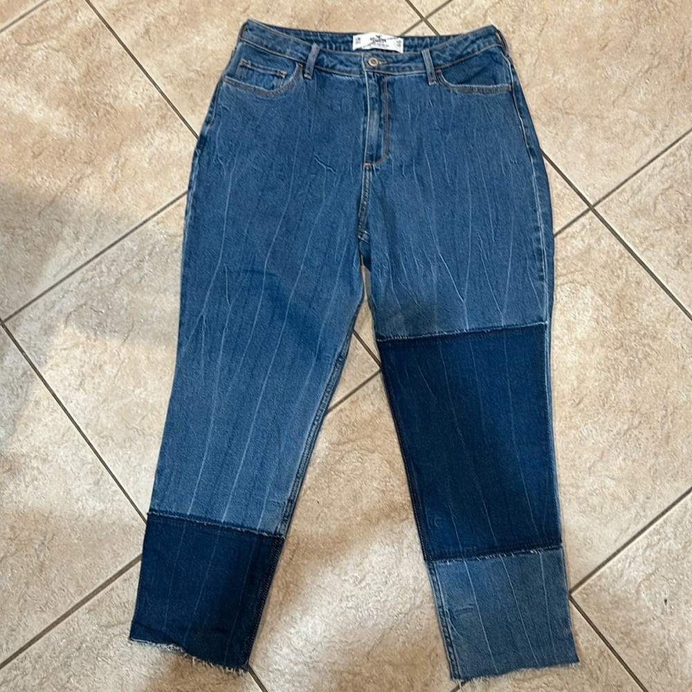 Hollister curvy high rise mom jeans